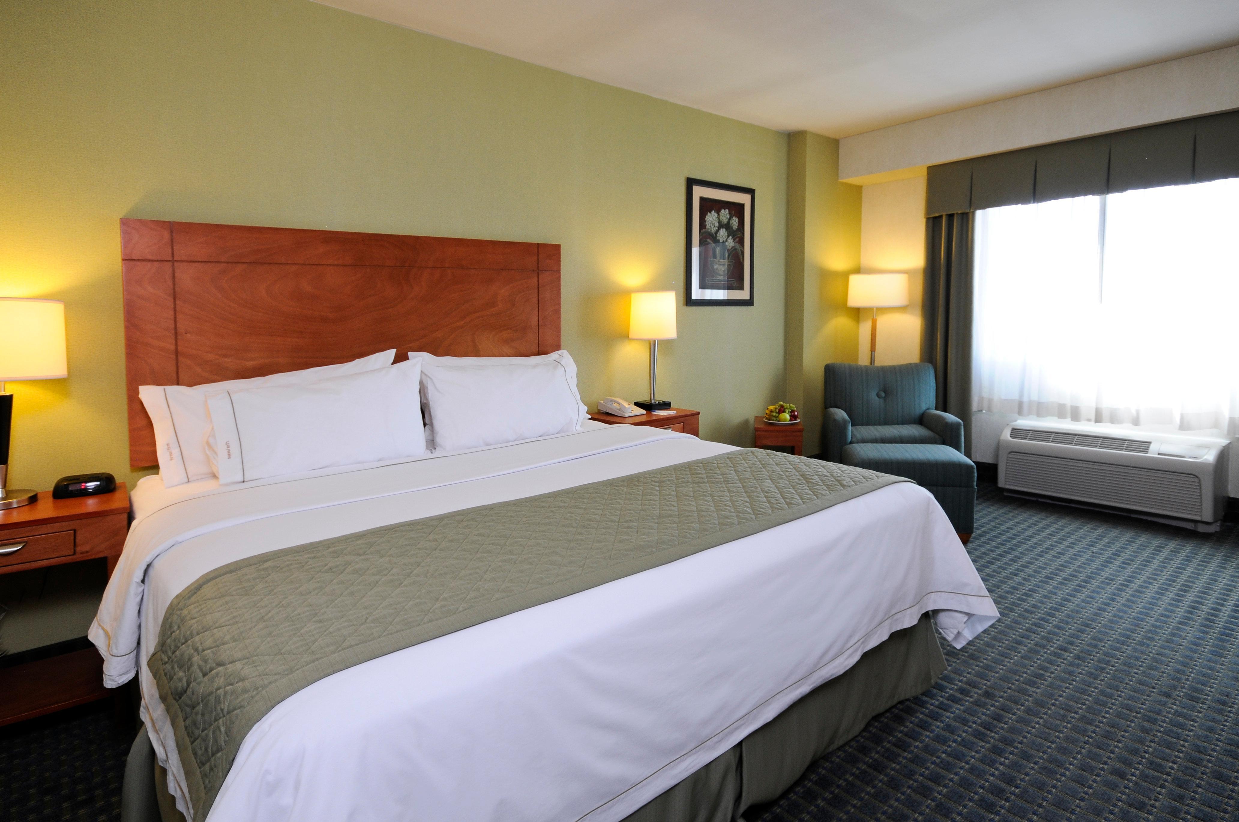 Holiday Inn Express & Suites Toluca Zona Aeropuerto By Ihg Exterior photo