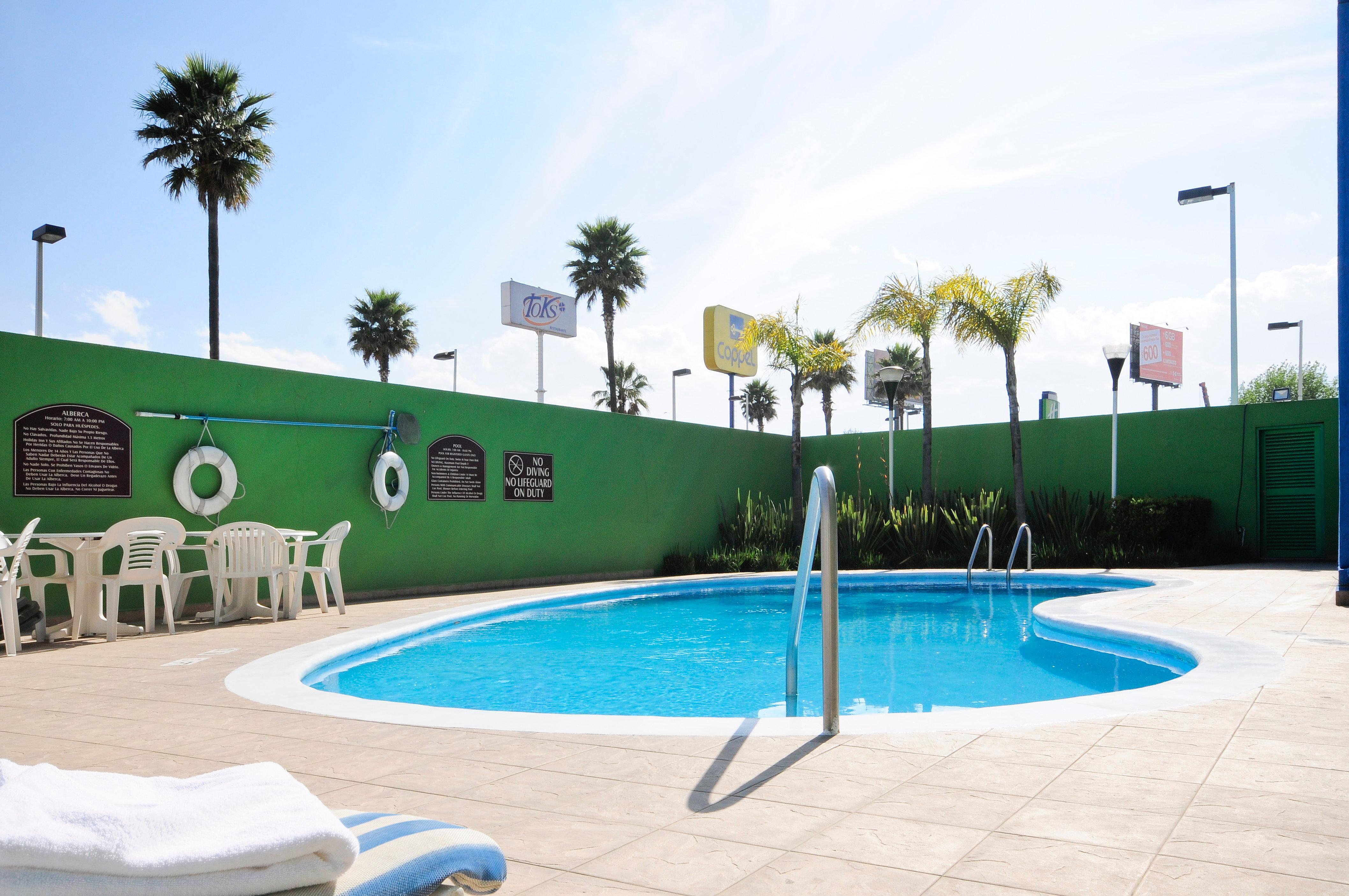 Holiday Inn Express & Suites Toluca Zona Aeropuerto By Ihg Exterior photo