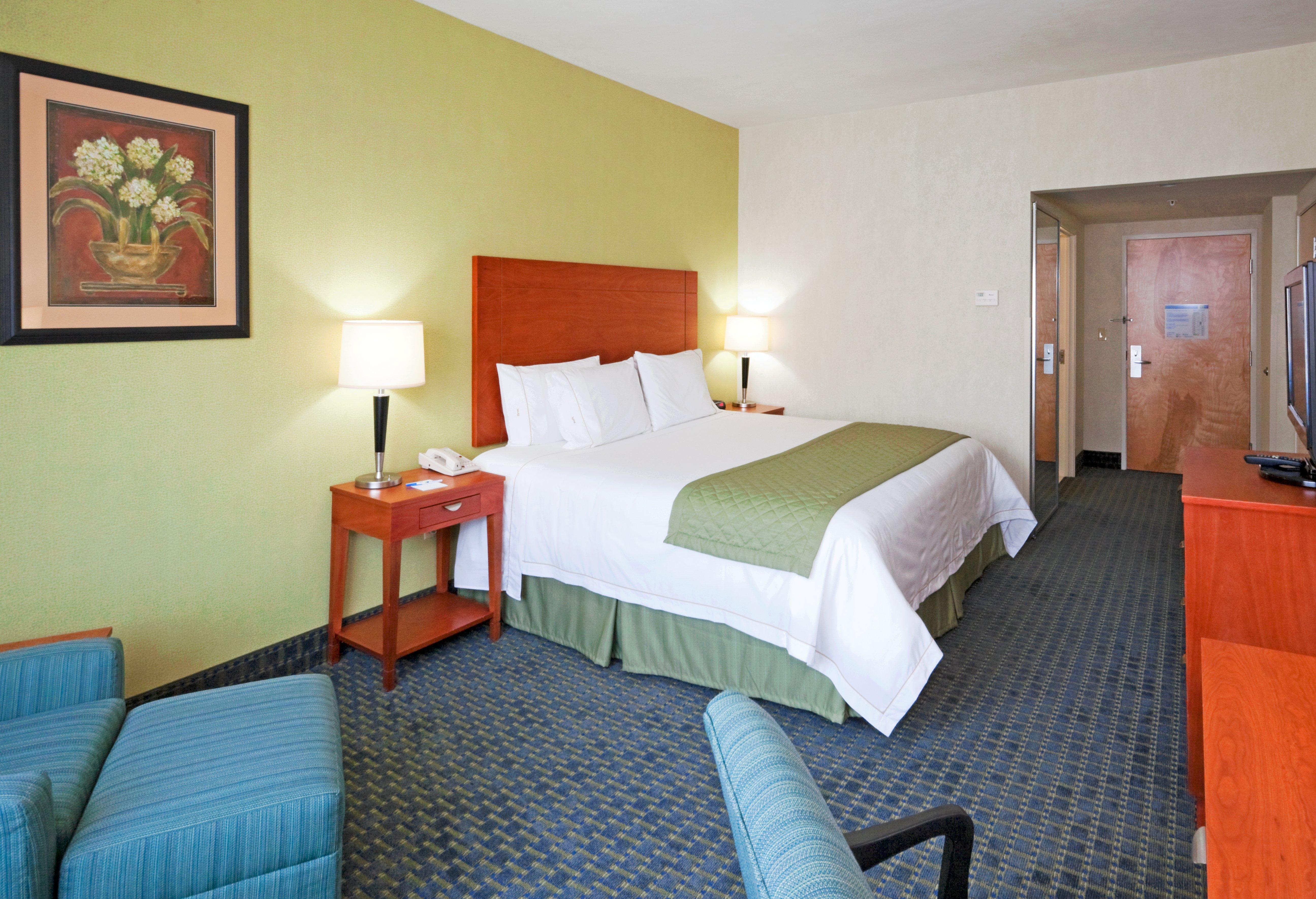 Holiday Inn Express & Suites Toluca Zona Aeropuerto By Ihg Exterior photo