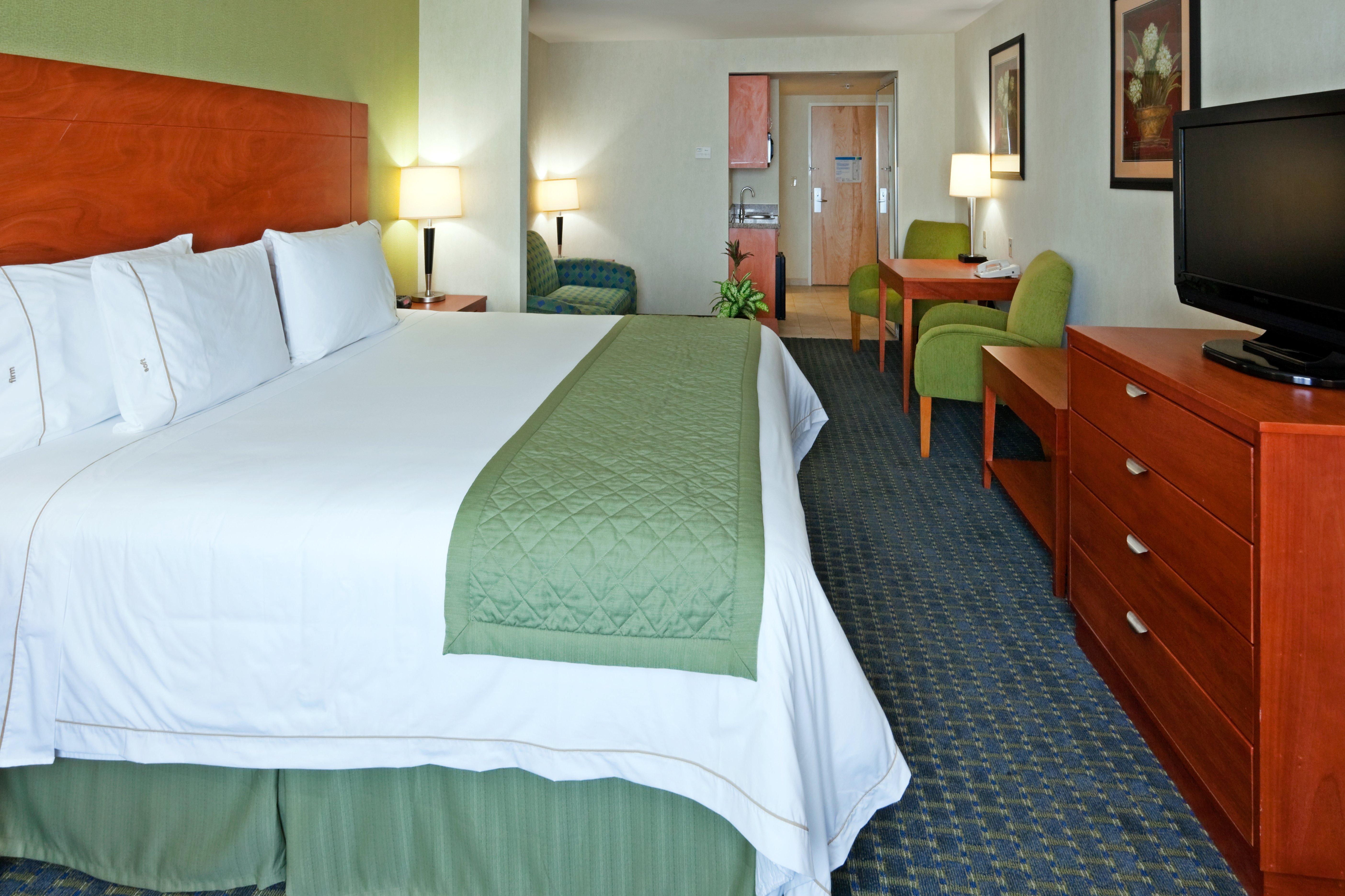 Holiday Inn Express & Suites Toluca Zona Aeropuerto By Ihg Exterior photo