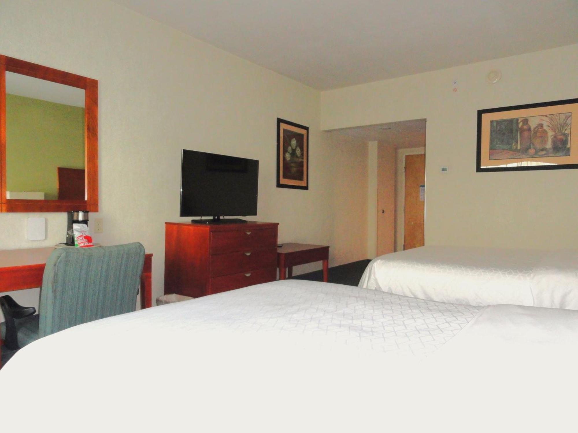 Holiday Inn Express & Suites Toluca Zona Aeropuerto By Ihg Exterior photo
